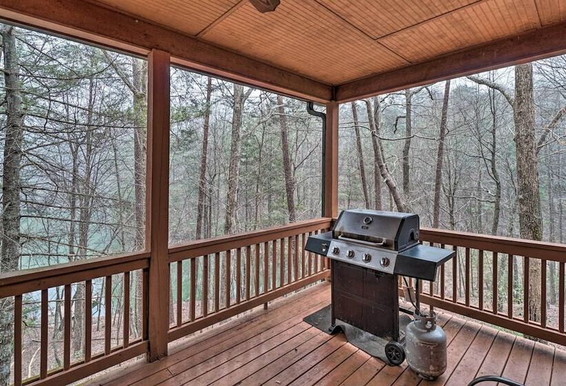 Lakeside Cabin: Game Room, Dock, Orchard, Wineries
