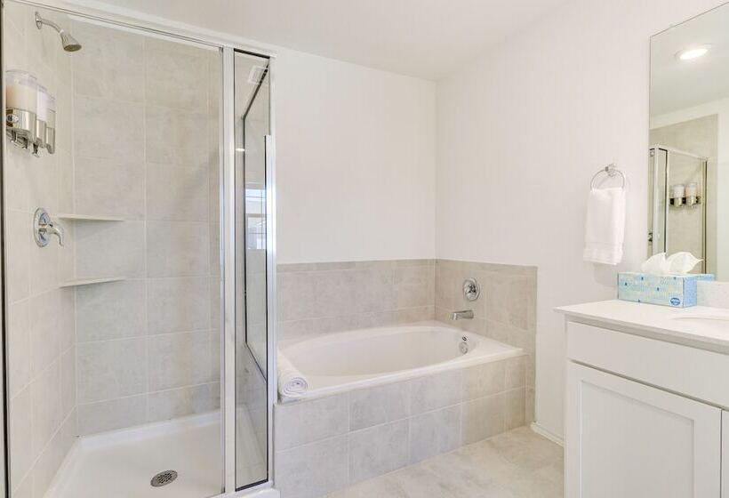 Quiet Home W/ Fenced Yard 12 Mi To Downtown Austin