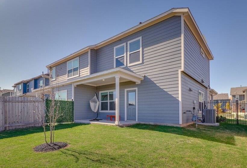 Quiet Home W/ Fenced Yard 12 Mi To Downtown Austin