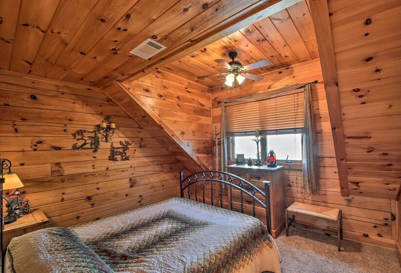 Large Luxe Cabin W/hot Tub 16mi To Blue Ridge