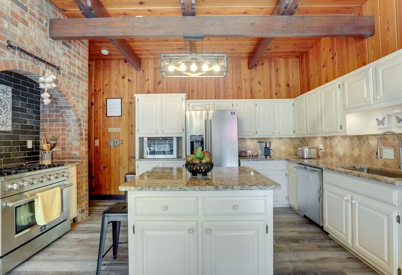 Lawrenceville Gem W/ Boat Dock On Private Lake!