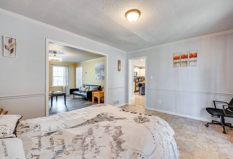 Lawrenceville Home ~ 35 Mi To Downtown Atlanta!