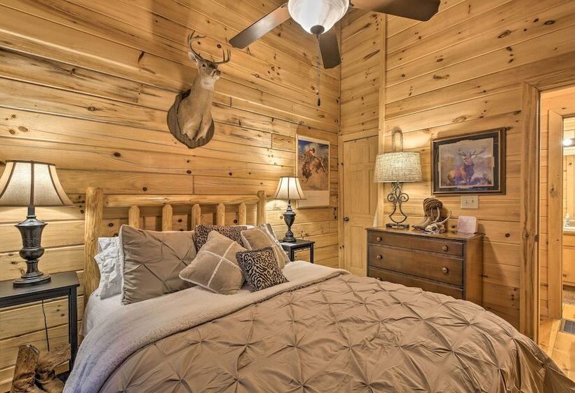 Cherry Log Cabin: 10 Min To Ellijay/blue Ridge!