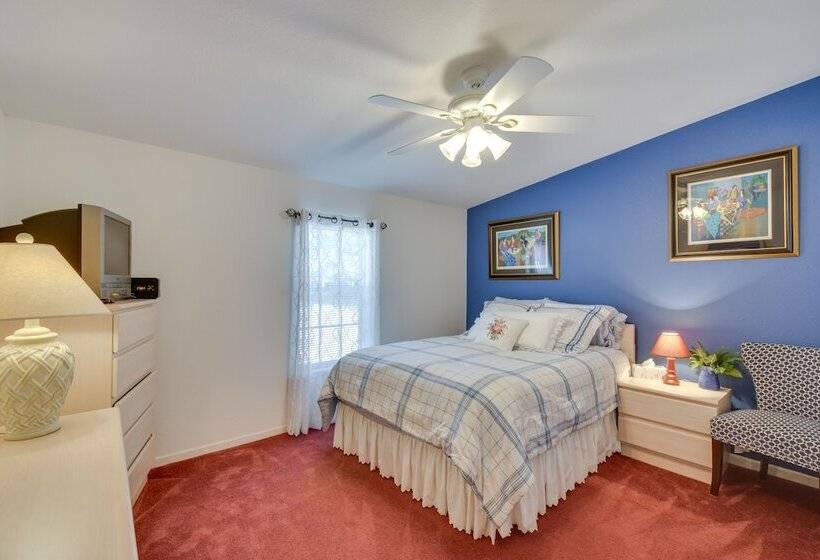 Lovely Lake Hartwell Retreat With Dock & Grill!