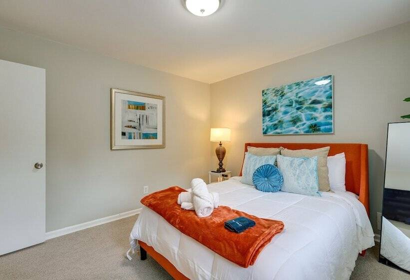 Riverdale Retreat W/ Private Pool & Game Room!