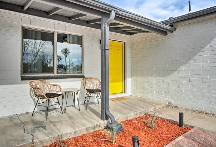 Lovely Tucson Home ~ Walk To Reid Park Zoo!