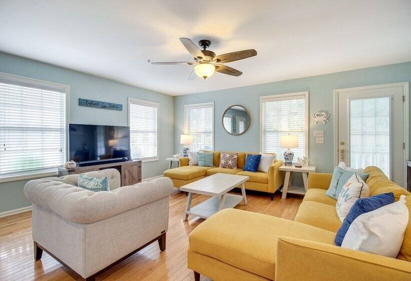 Lovely Tybee Island Home W/ Deck < 1 Mi To Beach!