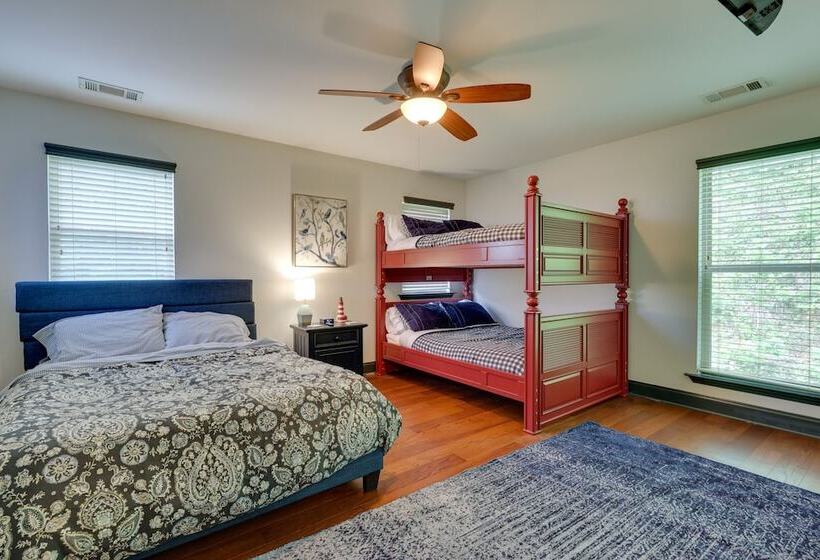 Luxe Blairsville Cabin W/ Game Room, Near Hikes