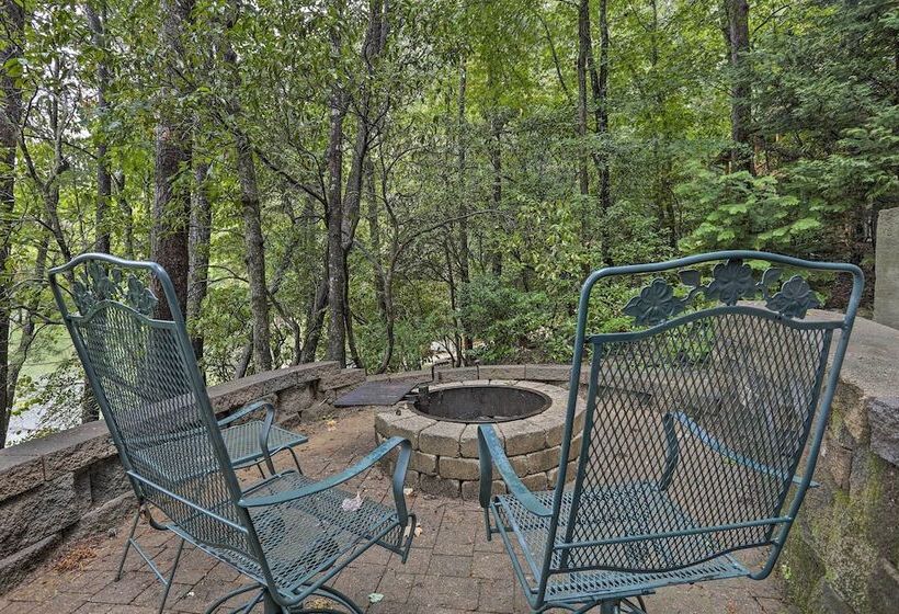 Cherry Lake Lodge W/ Hot Tub, Fire Pit & Game Room