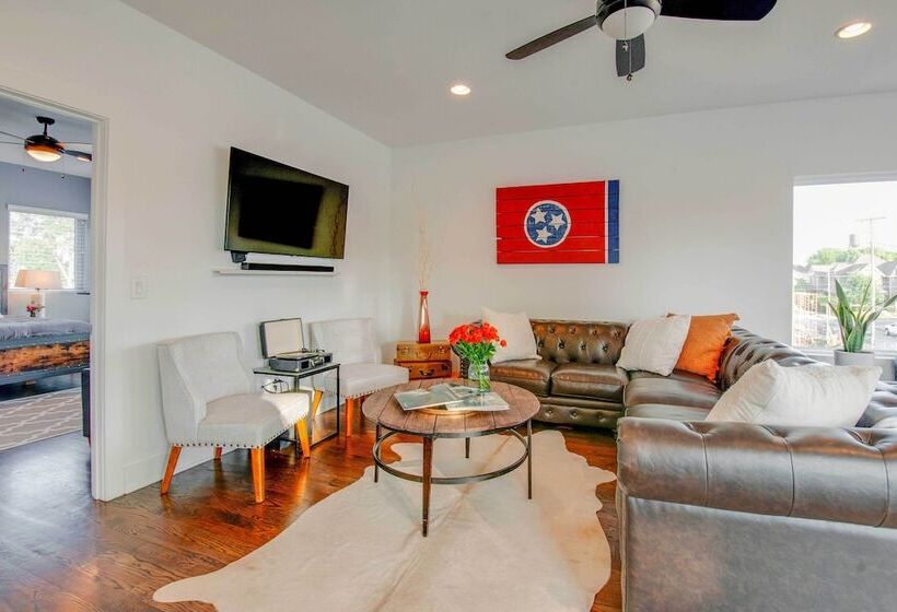 Nashville Home W/ Rooftop Deck < 2 Mi To Dtwn