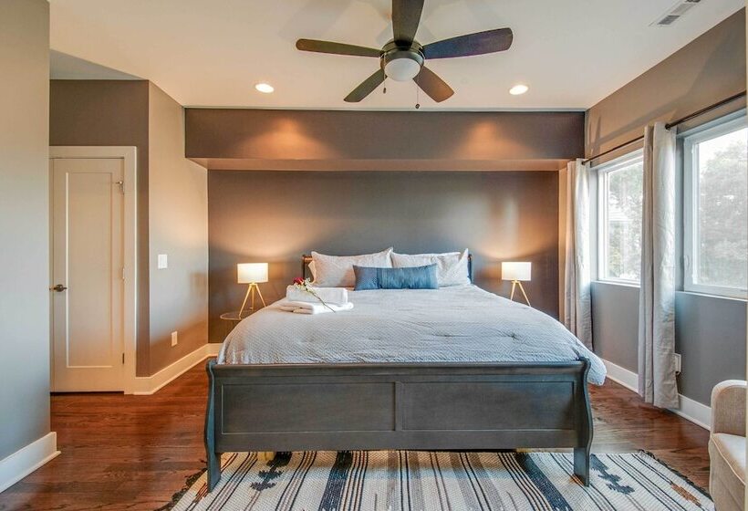 Nashville Home W/ Rooftop Deck < 2 Mi To Dtwn