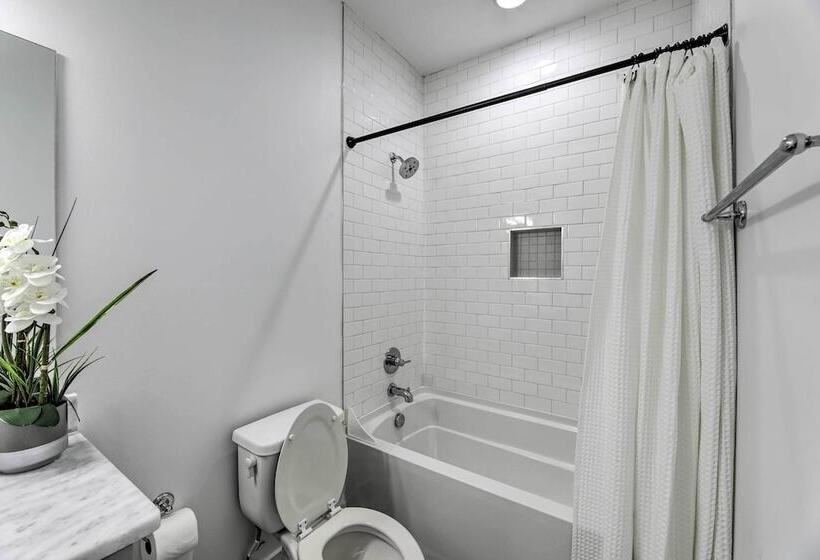 Nashville Home W/ Rooftop Deck < 2 Mi To Dtwn