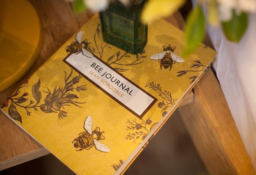 Luxury Shepherd S Hut Style Cabin With Views