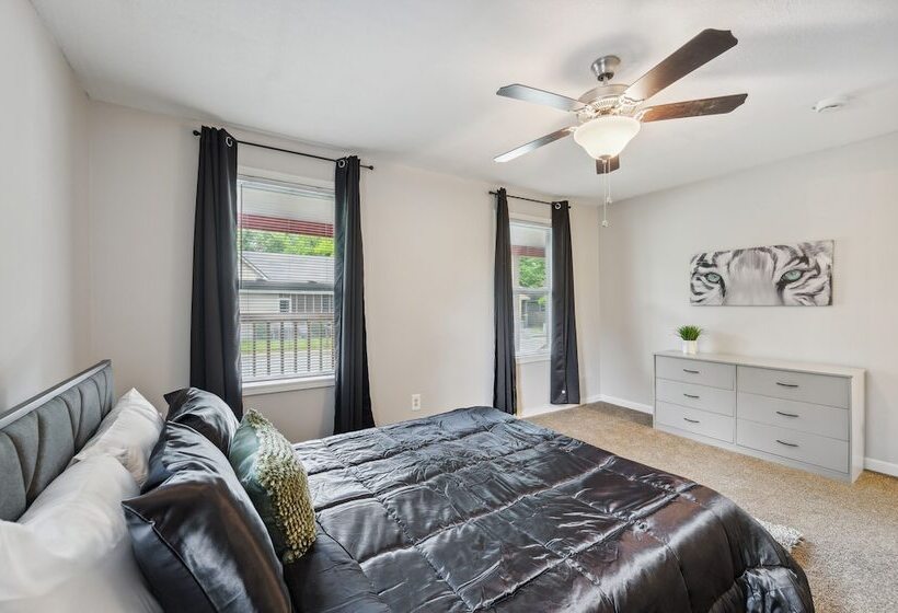 Macon Cottage W/ Porch   2 Mi To Downtown!
