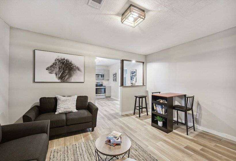 Macon Cottage W/ Porch   2 Mi To Downtown!