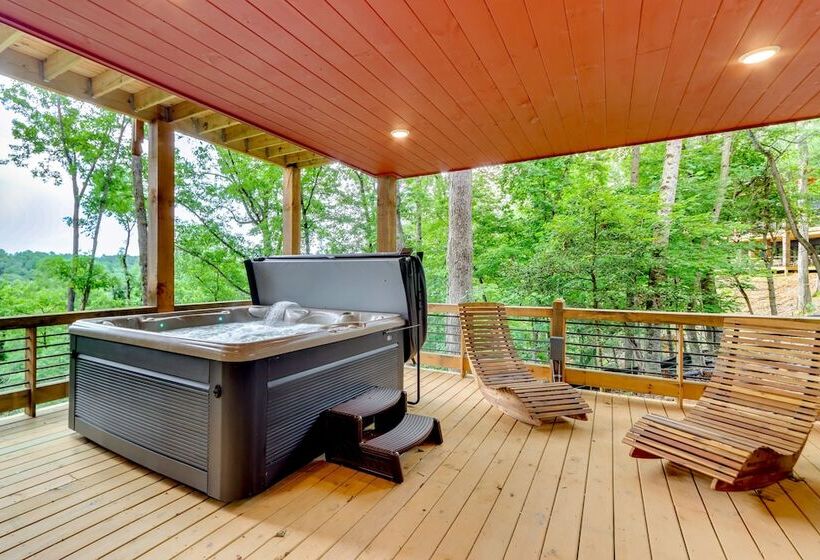 Mid Century Modern Home W/ Hot Tub & Mtn Views!