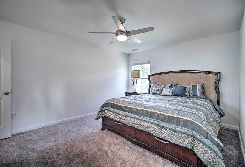 Modern Canton Home: 10 Mi To Lake Allatoona!