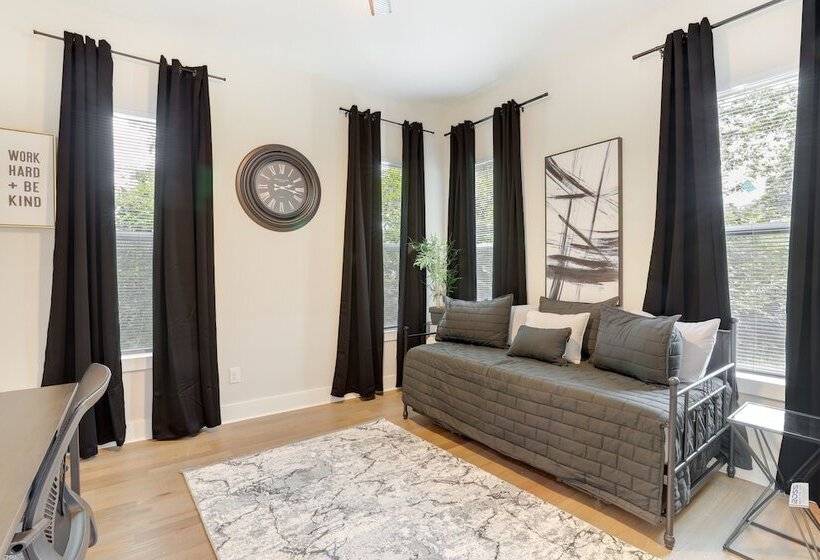 Modern Decatur Home ~ 7 Mi To Atlanta!