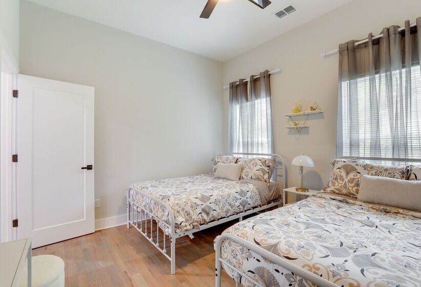 Modern Decatur Home ~ 7 Mi To Atlanta!