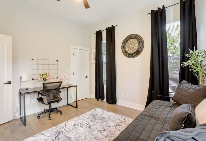 Modern Decatur Home ~ 7 Mi To Atlanta!