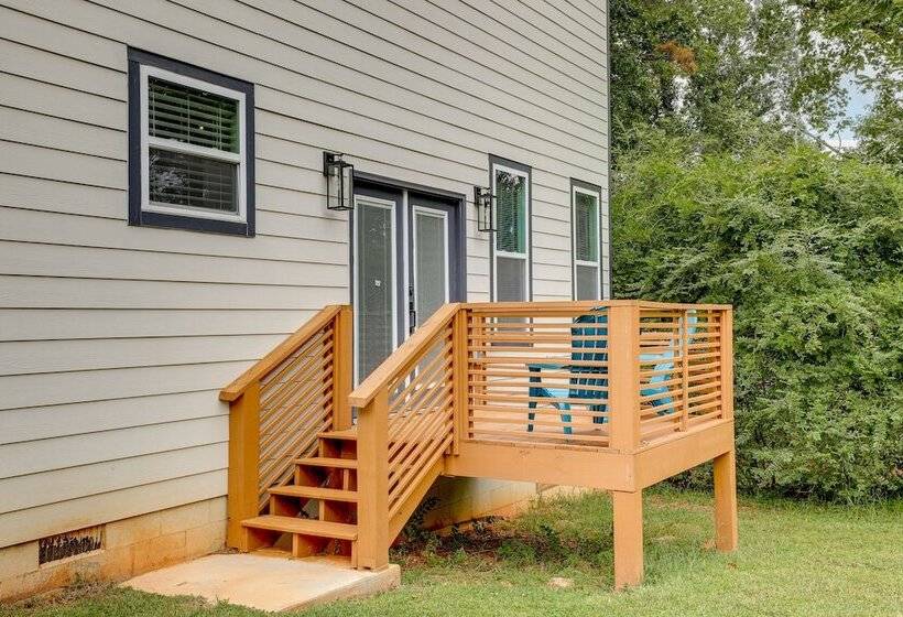 Modern Decatur Home ~ 7 Mi To Atlanta!