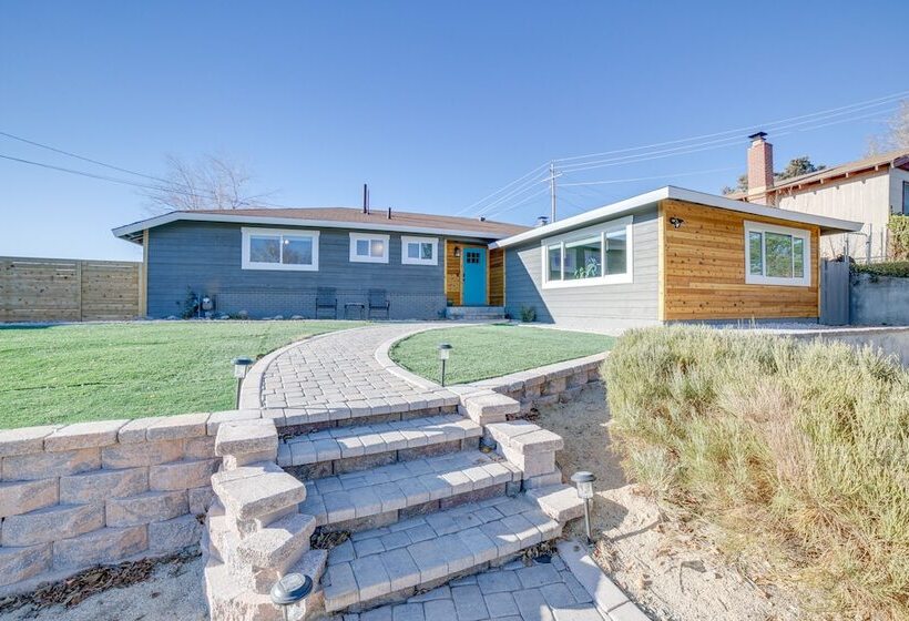Modern Reno Home W/ Mountain View: Near Downtown!