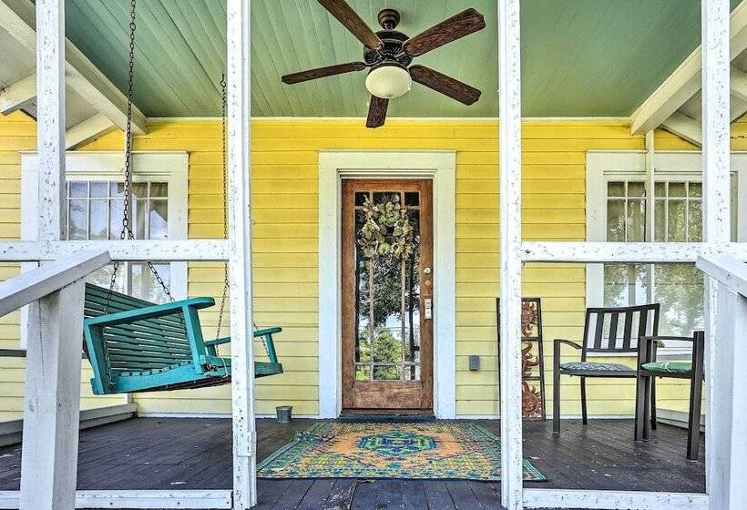 Moon Pie Cottage  Near Dtwn Ocean Springs!