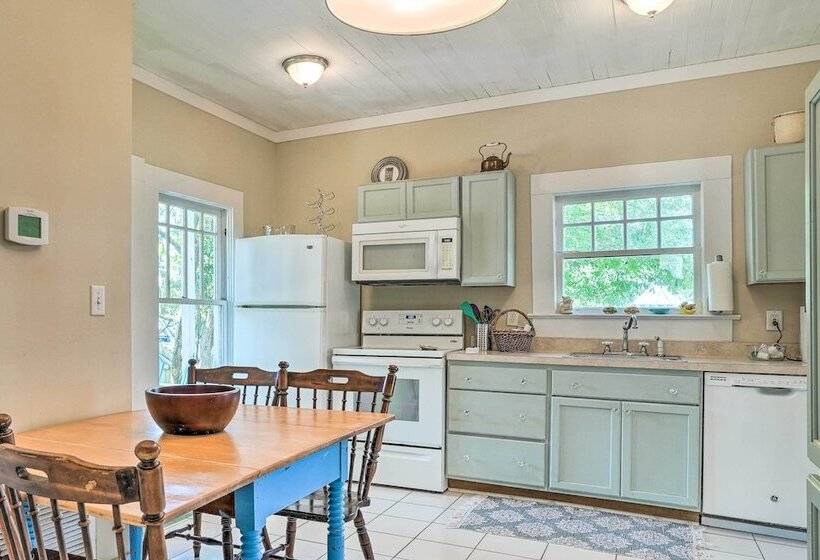 Moon Pie Cottage  Near Dtwn Ocean Springs!