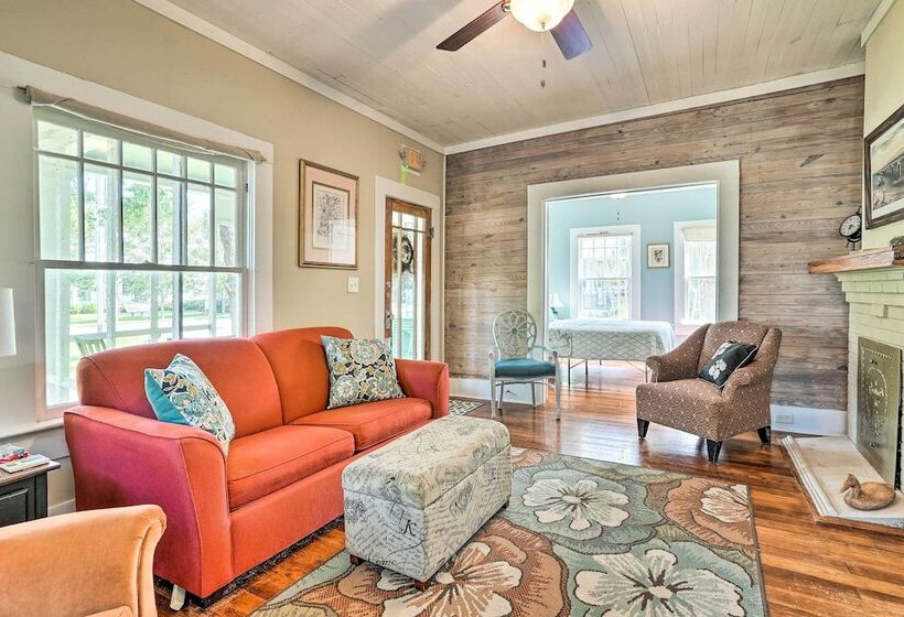 Moon Pie Cottage  Near Dtwn Ocean Springs!