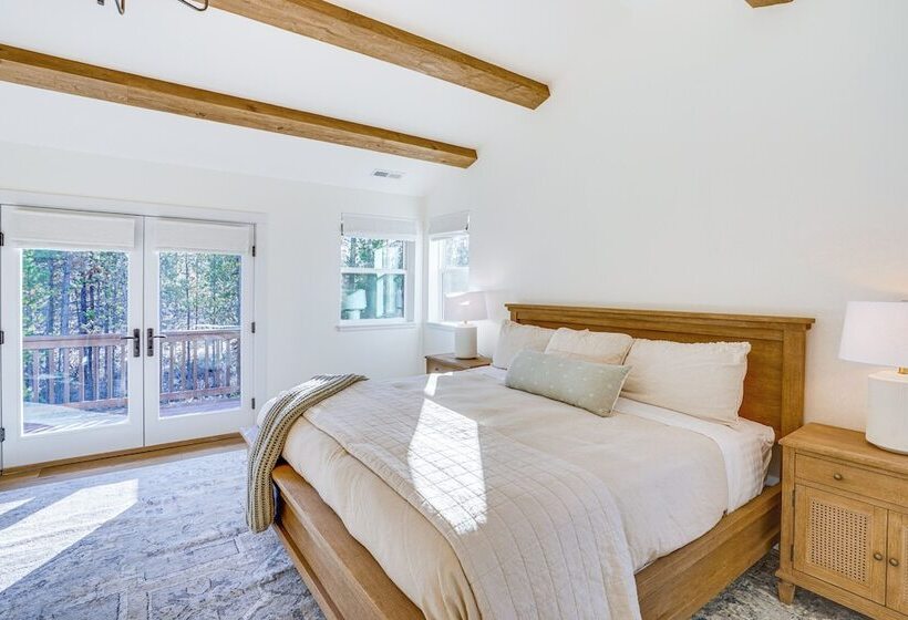 Mountain Home W/ Private Hot Tub & River Access!