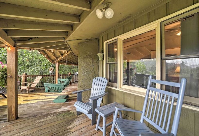 Mountain Resort Home W/ Views, By Sky Valley Golf!