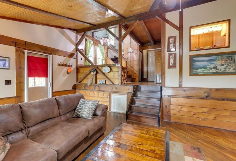 Mountaintop Ellijay Cabin W/ Private Hot Tub