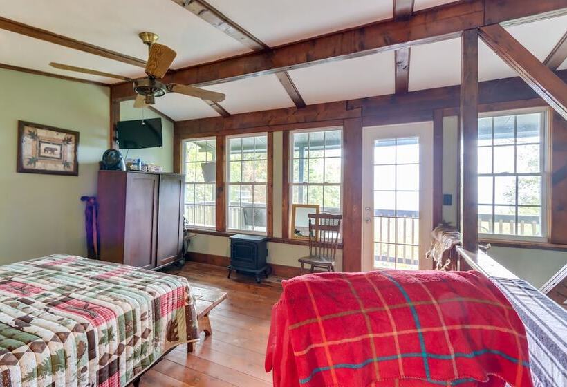 Mountaintop Ellijay Cabin W/ Private Hot Tub