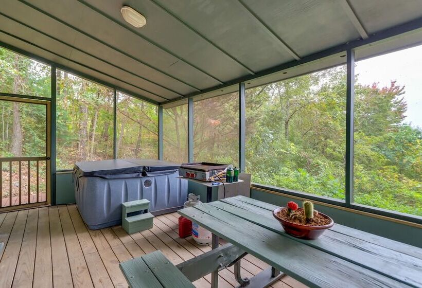 Mountaintop Ellijay Cabin W/ Private Hot Tub