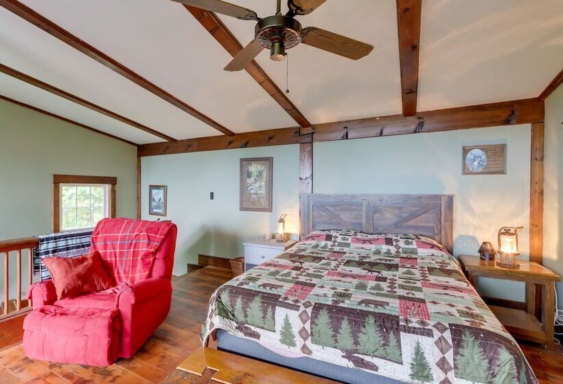 Mountaintop Ellijay Cabin W/ Private Hot Tub