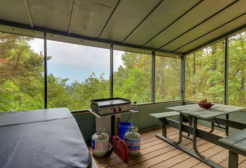 Mountaintop Ellijay Cabin W/ Private Hot Tub