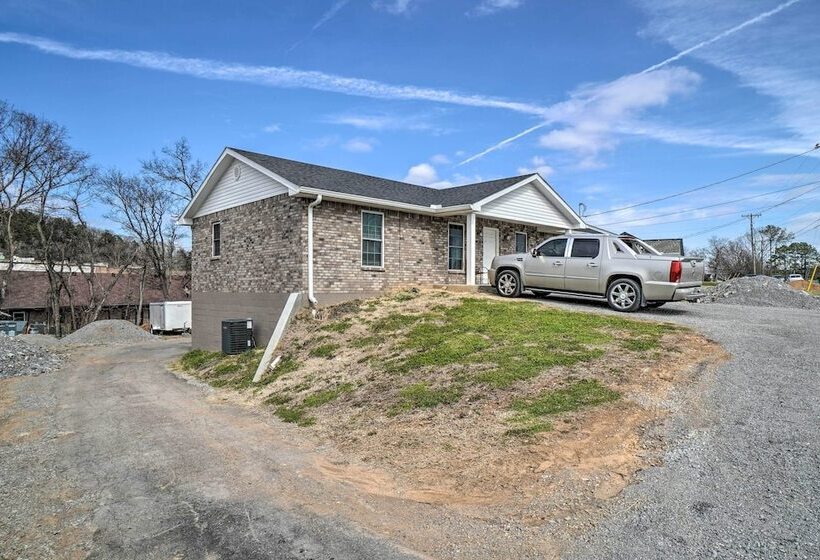 Nashville Area Apartment: 12 Mi To Downtown!