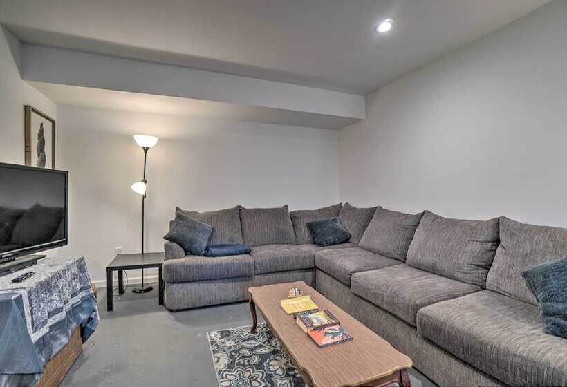 Nashville Area Apartment: 12 Mi To Downtown!