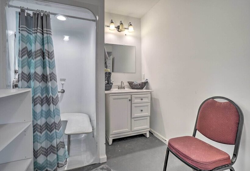 Nashville Area Apartment: 12 Mi To Downtown!