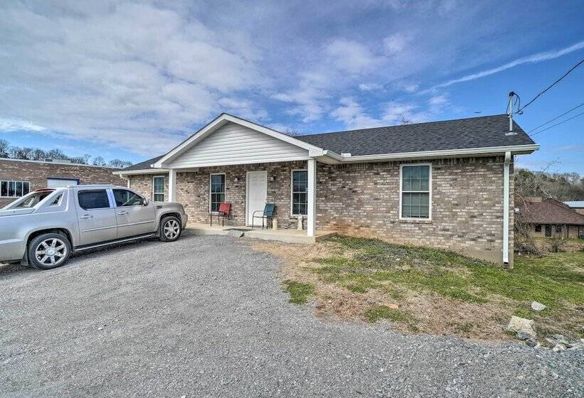 Nashville Area Apartment: 12 Mi To Downtown!