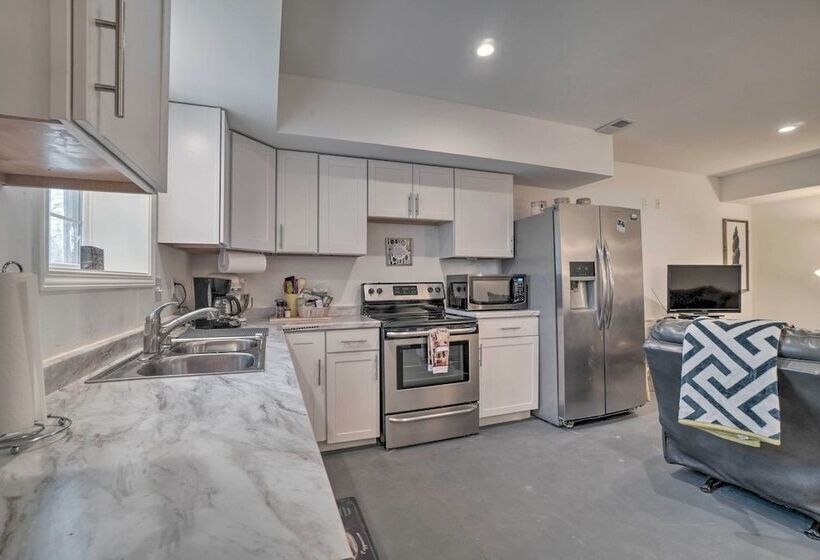 Nashville Area Apartment: 12 Mi To Downtown!