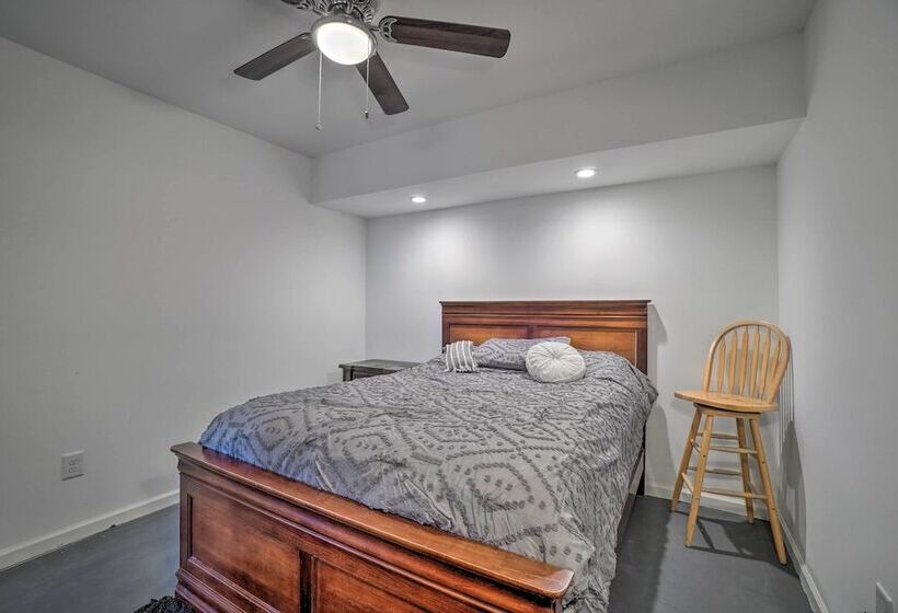 Nashville Area Apartment: 12 Mi To Downtown!