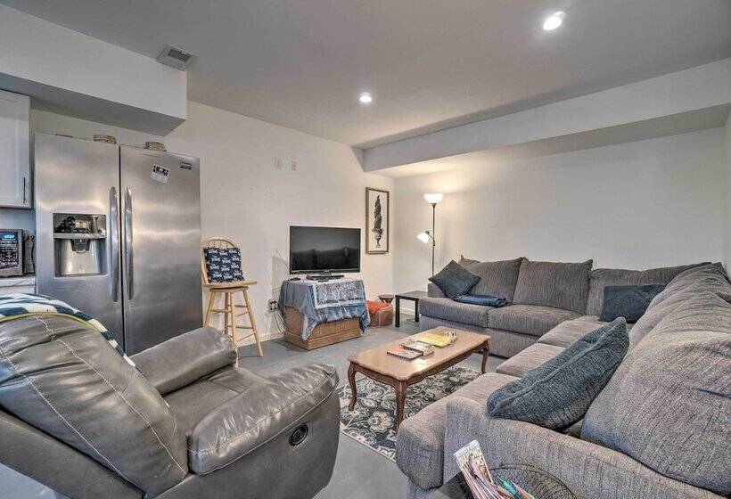 Nashville Area Apartment: 12 Mi To Downtown!