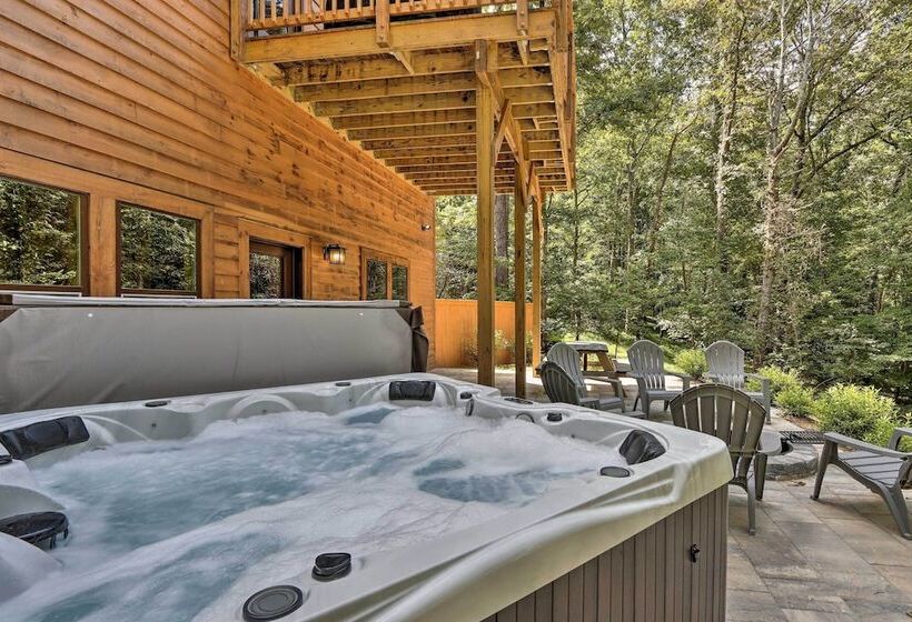 New Construction With Modern Design & Hot Tub!