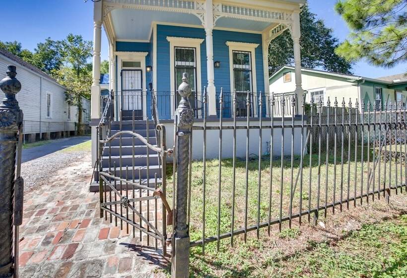 2 Mi To French Quarter: Walkable Nola Home