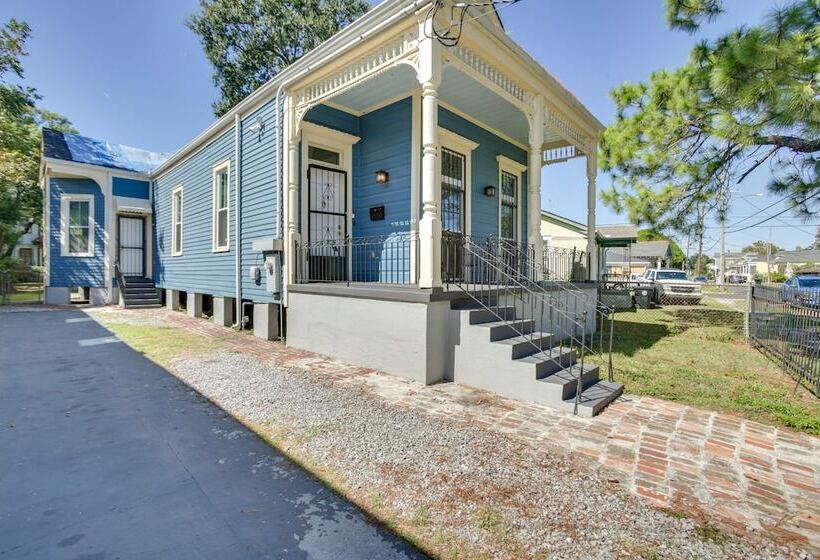 2 Mi To French Quarter: Walkable Nola Home