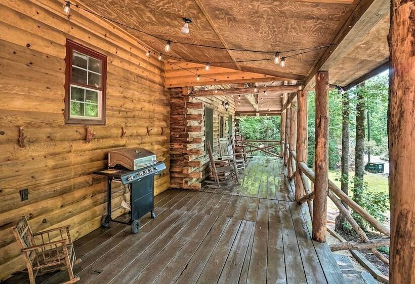 North Georgia Mtn Escape W/ Hot Tub & Games!