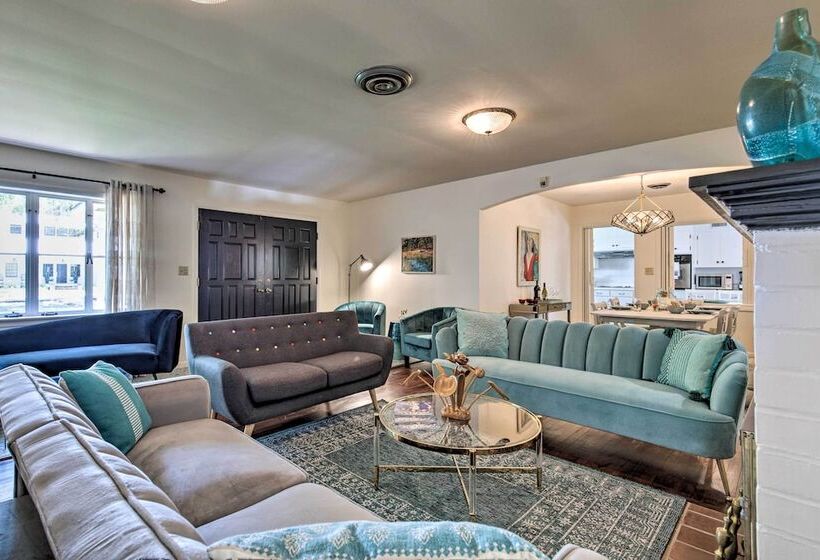 Ocean Springs Home   Walk To Beach & Downtown!