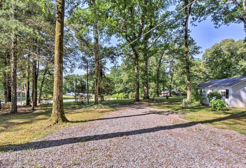 Owl S Hideaway  In Cleveland W/ 2 Fire Pits!