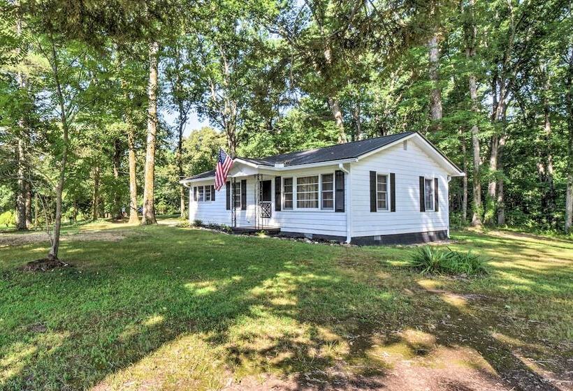 Owl S Hideaway  In Cleveland W/ 2 Fire Pits!